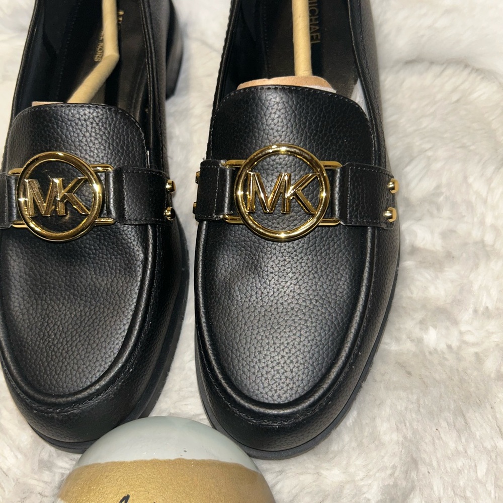 Michael Kors Holland Loafers‎ - Picture 6 of 13
